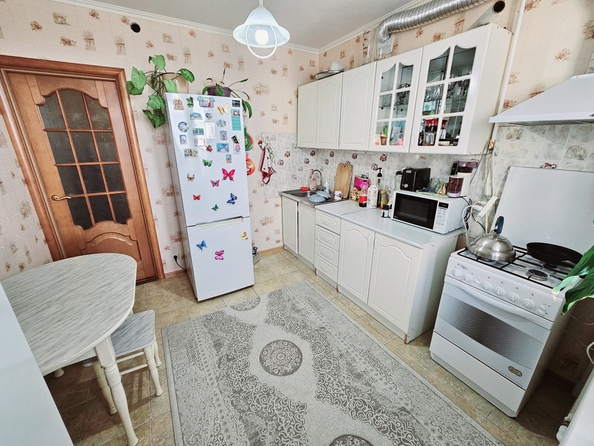 
   Продам 2-комнатную, 58 м², Жмайлова ул, 27Б

. Фото 8.