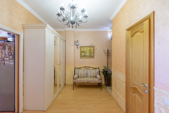 
   Продам 2-комнатную, 77 м², Ульяновская ул, 50

. Фото 12.