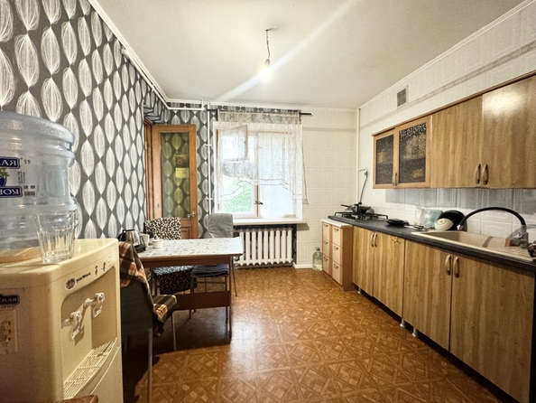 
   Продам 3-комнатную, 64 м², Садовая ул, 8

. Фото 1.