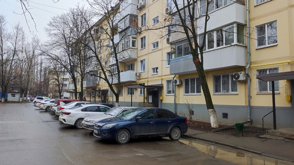 
   Продам 2-комнатную, 54.6 м², Добровольского ул, 14

. Фото 11.