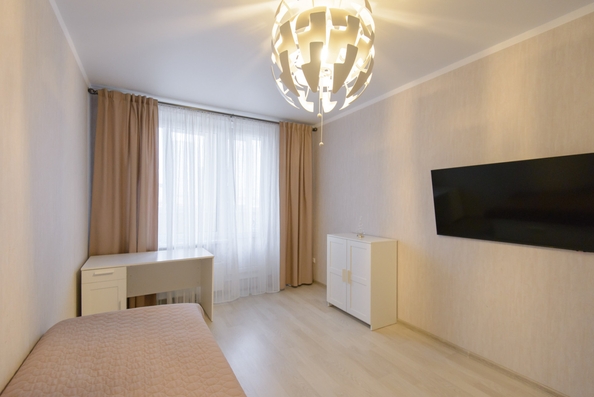 
   Продам 2-комнатную, 55 м², Солженицына пр-кт, 21 к 106

. Фото 9.