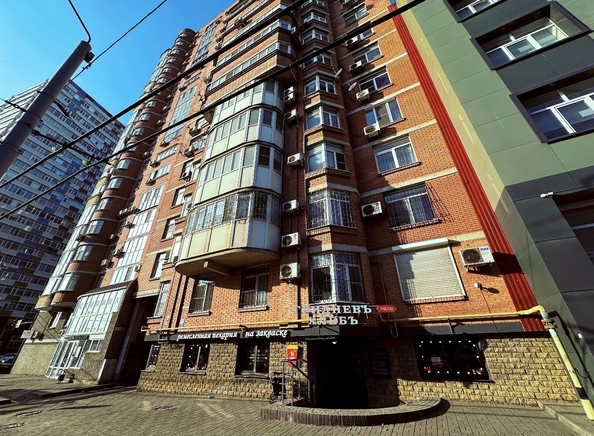 
   Продам 3-комнатную, 95 м², Максима Горького ул, 13/56

. Фото 25.