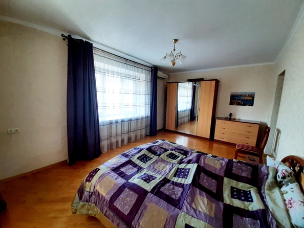 
   Продам 3-комнатную, 117 м², Филимоновская ул, 128

. Фото 6.