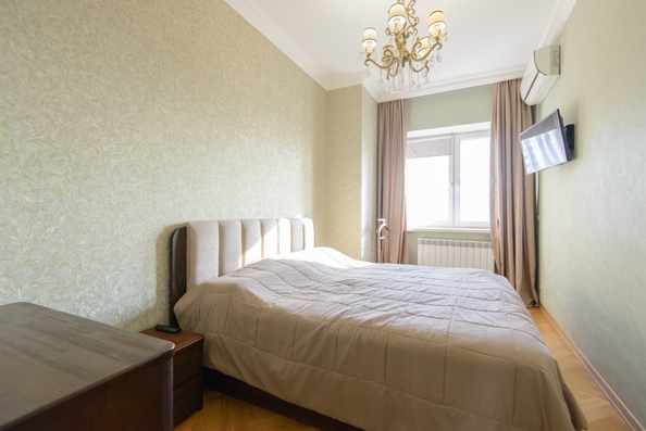 
   Продам 3-комнатную, 80 м², Варфоломеева ул, 222А

. Фото 8.