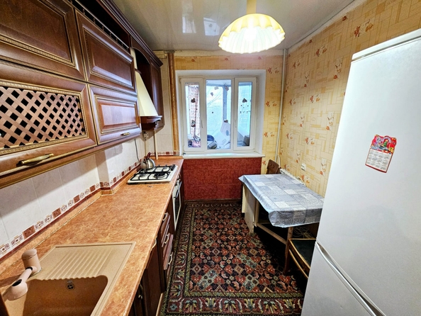 
   Продам 1-комнатную, 39 м², Комарова б-р, 8/1

. Фото 5.