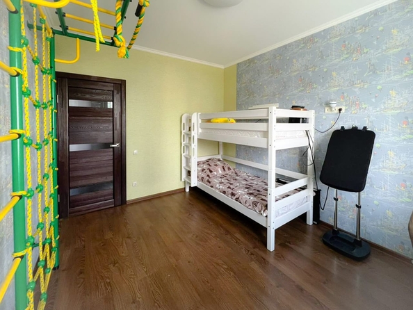 
   Продам 2-комнатную, 56 м², Жданова ул, 7/33

. Фото 11.