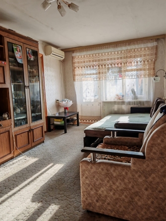 
   Продам 3-комнатную, 56.7 м², 20-летия Октября пр-кт, 77 к 1

. Фото 1.