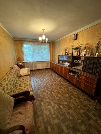 
   Продам 3-комнатную, 60.3 м², Коммунистический пр-кт, 34/3

. Фото 1.