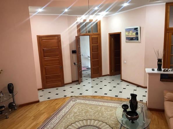 
   Продам дом, 300 м², Ростов-на-Дону

. Фото 8.