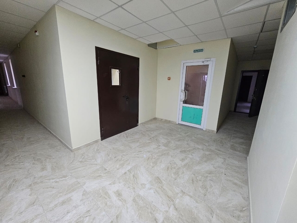 
   Продам 2-комнатную, 61 м², Миллеровская ул, 100/21

. Фото 7.