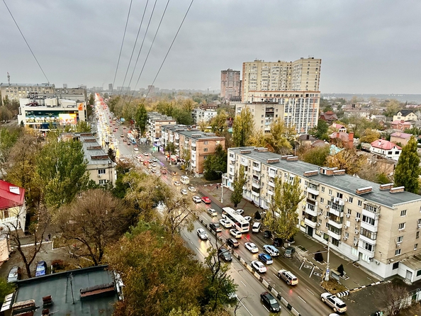 
   Продам 2-комнатную, 65 м², Петрашевского ул, 36/2

. Фото 16.