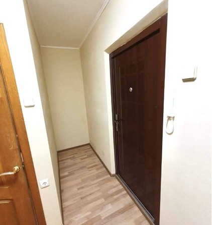 
   Продам 1-комнатную, 42 м², Днепровский пер, 124Д

. Фото 1.