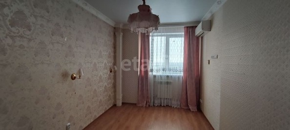 
   Продам 2-комнатную, 61 м², Заводская ул, 1/38

. Фото 8.