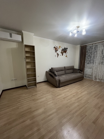 
  Сдам в аренду 2-комнатную квартиру, 55 м², Ростов-на-Дону

. Фото 1.