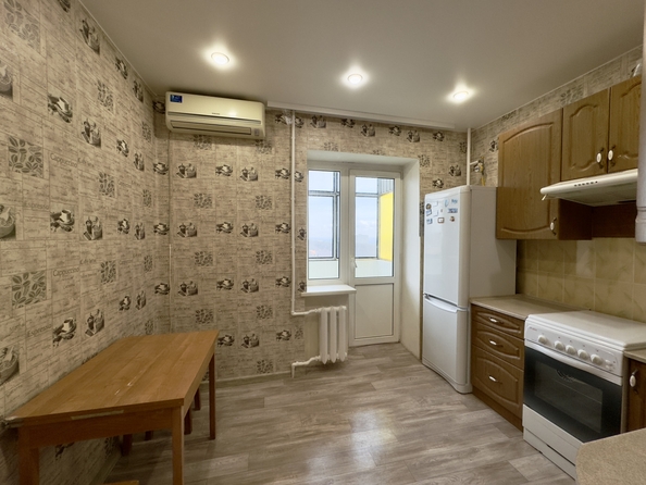 
   Продам 1-комнатную, 33 м², Вартанова ул, 31

. Фото 1.