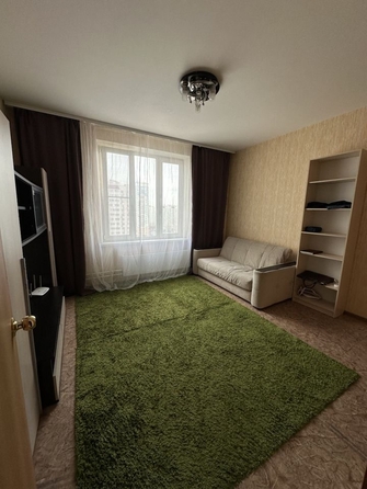 
   Продам 1-комнатную, 35 м², Жданова ул, 13

. Фото 2.