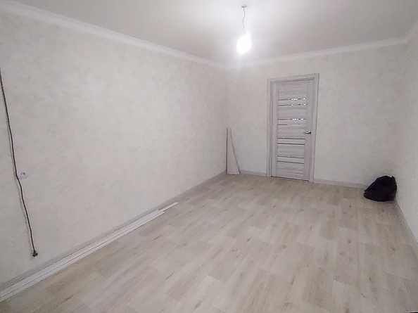 
   Продам 3-комнатную, 51.8 м², Луначарского ул, 179

. Фото 2.