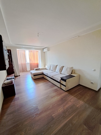 
   Продам 3-комнатную, 80 м², Металлургическая ул, 29

. Фото 1.