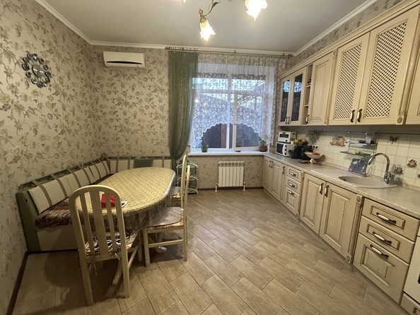 
   Продам коттедж, 158 м², Ростов-на-Дону

. Фото 6.