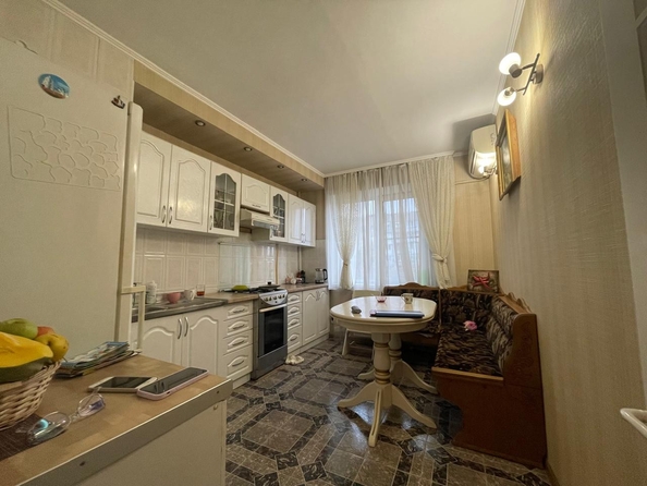 
   Продам 3-комнатную, 62 м², Гагринская ул, 5/1

. Фото 5.