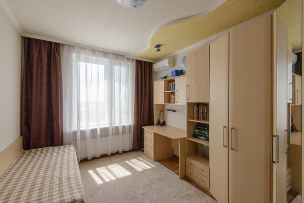 
   Продам 3-комнатную, 70 м², Гарнизонный пер, 3

. Фото 7.