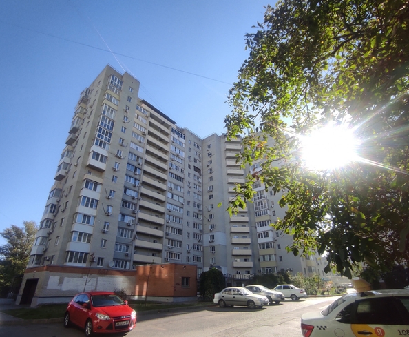 
   Продам 3-комнатную, 98.7 м², 40-летия Победы пр-кт, 95

. Фото 1.