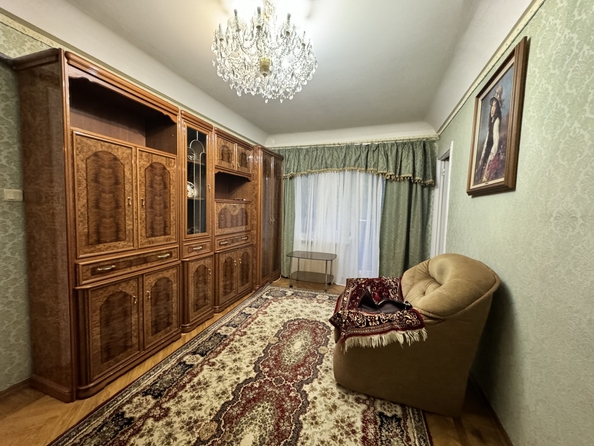 
   Продам 3-комнатную, 61.3 м², 40-летия Победы пр-кт, 73

. Фото 1.