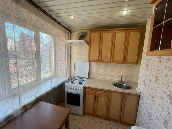 
   Продам 1-комнатную, 34 м², Лермонтовская ул, 133

. Фото 3.