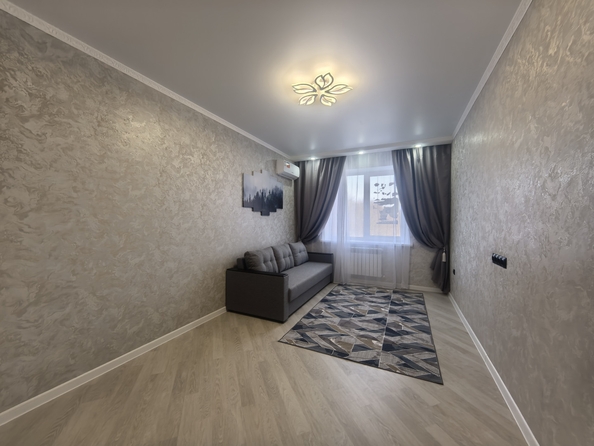 
   Продам 1-комнатную, 37.9 м², Берберовская ул, 32

. Фото 14.