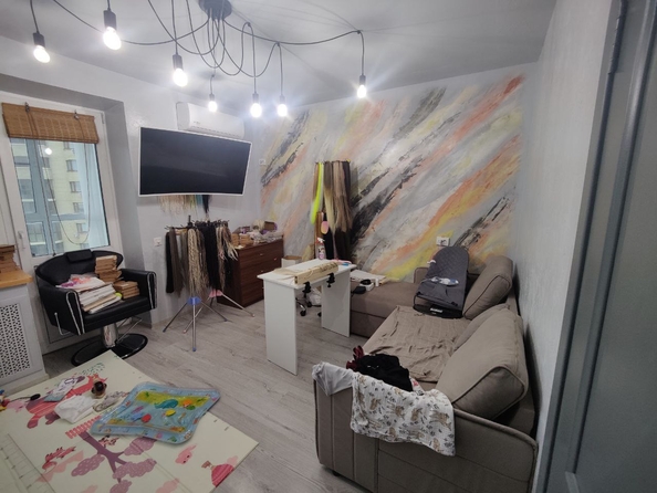 
  Продается 2-комн. квартира, 62.5 м², Королева пл
. Фото 3.