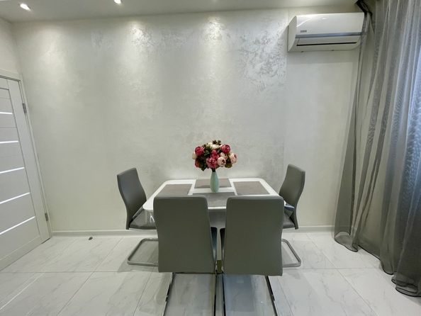 
   Продам 2-комнатную, 57 м², Скачкова ул, 62

. Фото 3.