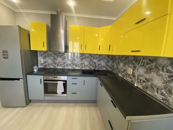 
   Продам 2-комнатную, 56 м², Еременко ул, 94

. Фото 3.
