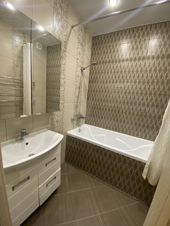 
   Продам 2-комнатную, 56 м², Еременко ул, 94

. Фото 18.