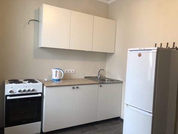 
  Сдам в аренду 1-комнатную квартиру, 32 м², Ростов-на-Дону

. Фото 3.