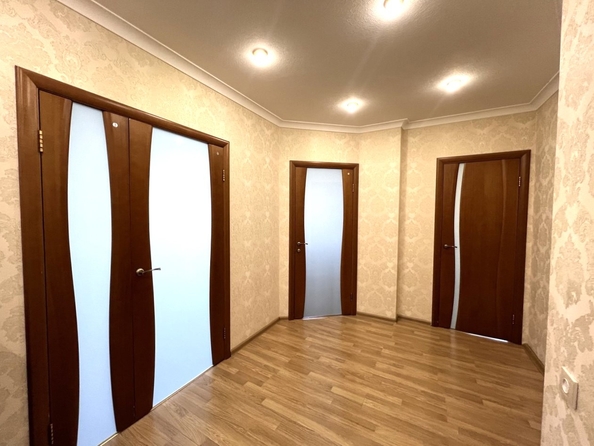 
   Продам 2-комнатную, 76 м², 40-летия Победы пр-кт, 85

. Фото 9.