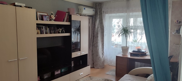 
   Продам 3-комнатную, 49 м², Зорге ул, 2

. Фото 2.
