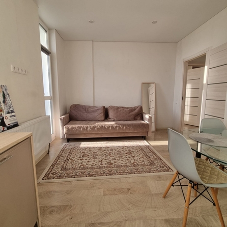
  Сдам в аренду 1-комнатную квартиру, 39.8 м², Ростов-на-Дону

. Фото 2.