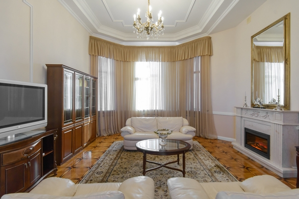 
   Продам дом, 428 м², Ростов-на-Дону

. Фото 4.