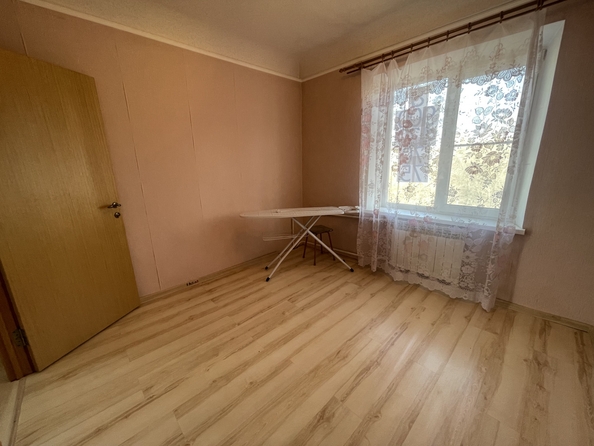 
   Продам 3-комнатную, 47 м², 2-я Краснодарская ул, 163/1

. Фото 4.