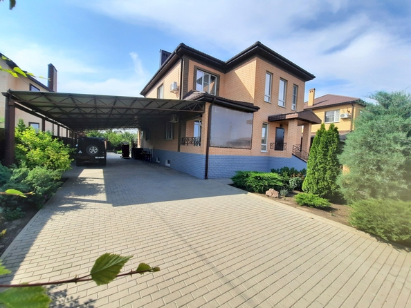 
   Продам дом, 392.8 м², Ленинаван

. Фото 2.