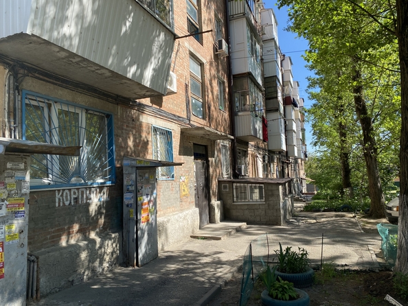 
   Продам 1-комнатную, 18.5 м², 40-летия Победы пр-кт, 282/100

. Фото 8.