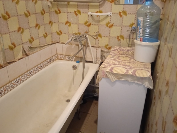 
   Продам 3-комнатную, 58 м², Российская ул, 48

. Фото 11.