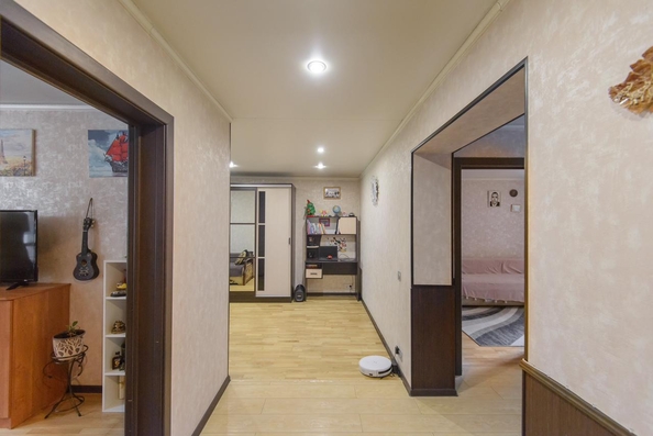 
   Продам 3-комнатную, 62.2 м², М.Горького ул, 362

. Фото 1.