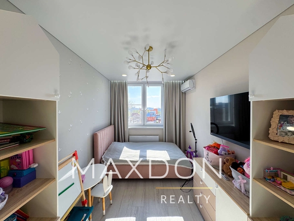 
   Продам 3-комнатную, 70 м², Доломановский пер, 82

. Фото 16.