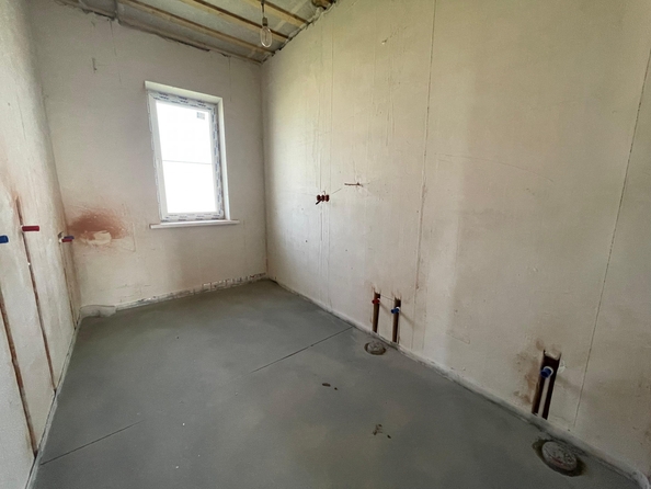 
   Продам дом, 105 м², Крым

. Фото 12.