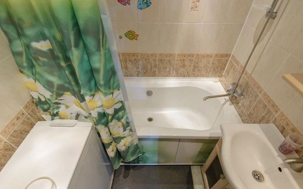 
   Продам 3-комнатную, 65 м², Вартанова ул, 20

. Фото 8.