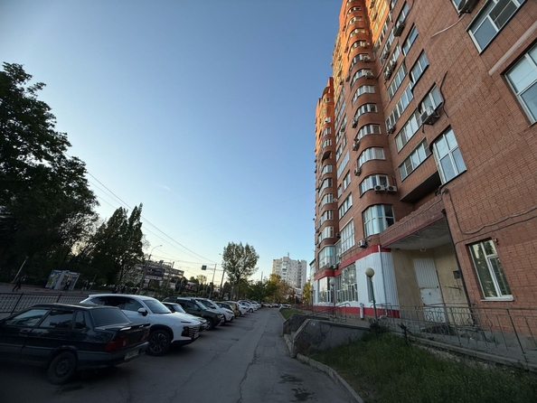 
   Продам 2-комнатную, 59 м², Сельмаш пр-кт, 18

. Фото 15.