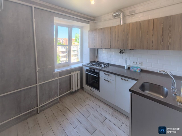 
   Продам 1-комнатную, 32 м², Стачки пр-кт, 23

. Фото 1.