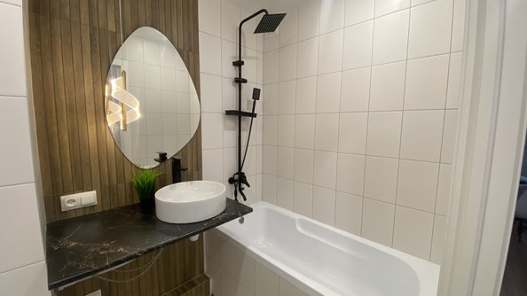
   Продам 3-комнатную, 58.6 м², Содружества ул, 47

. Фото 8.