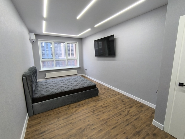
   Продам 1-комнатную, 46 м², Левобережная ул, 6

. Фото 3.